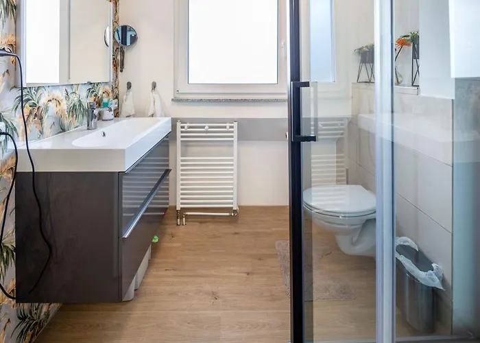 Hue Space Air Apartman